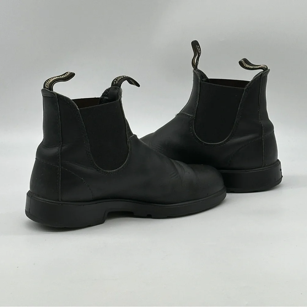Blundstone Boots. Size Mens 7.5 - Picture 7 of 10